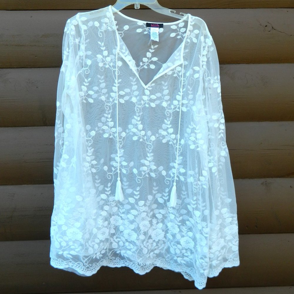 BLUSH Women's White Lacy Boho Beach Cover Up Tunic Size 2X